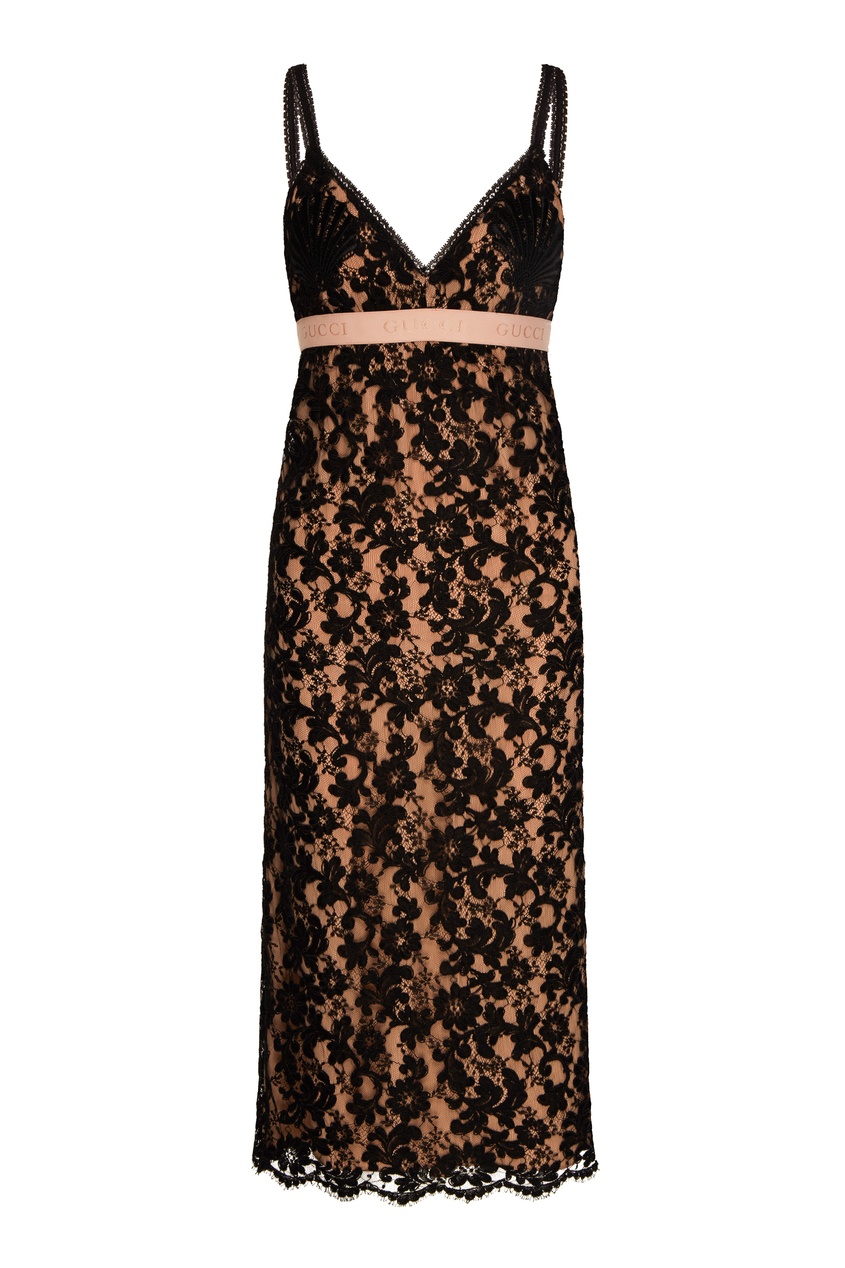 Черное кружевное платье-комбинация с цветочным мотивом на контрастной подкладке нюдового цвета. Лиф украшен